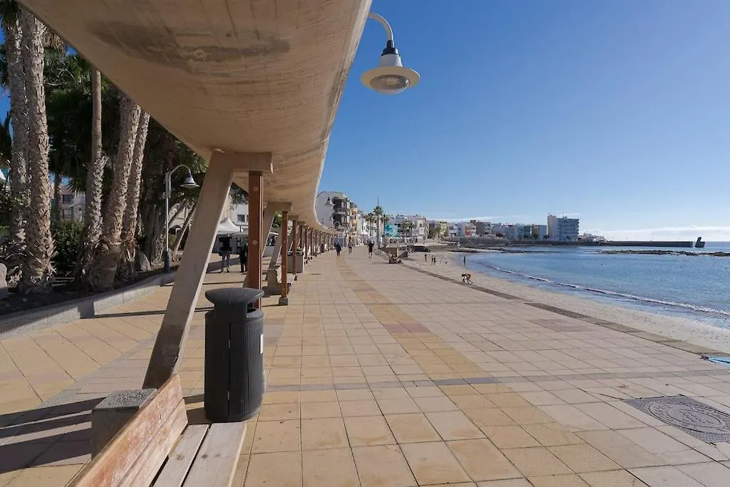 Las Afortunadas - Playa Arinaga 1ºc España